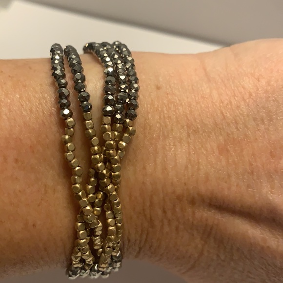 Gold & Hematite Crystal Multi-Strand Adjustable Bracelet NEW - Picture 4 of 5